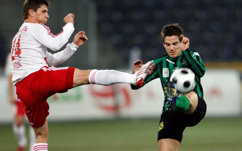Rackerte wie gewohnt im defensiven Mittelfeld, Mario Sara