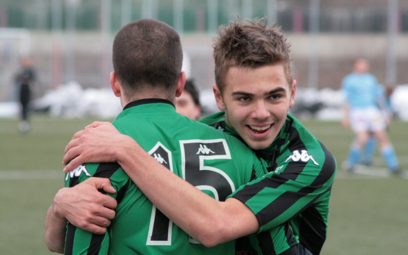 Thomas Perstaller (li.) und Lukas Hinterseer (re.) durften im Mai den Aufstieg in die Regionalliga und den Einzug Tiroler Cup Finale bejubeln