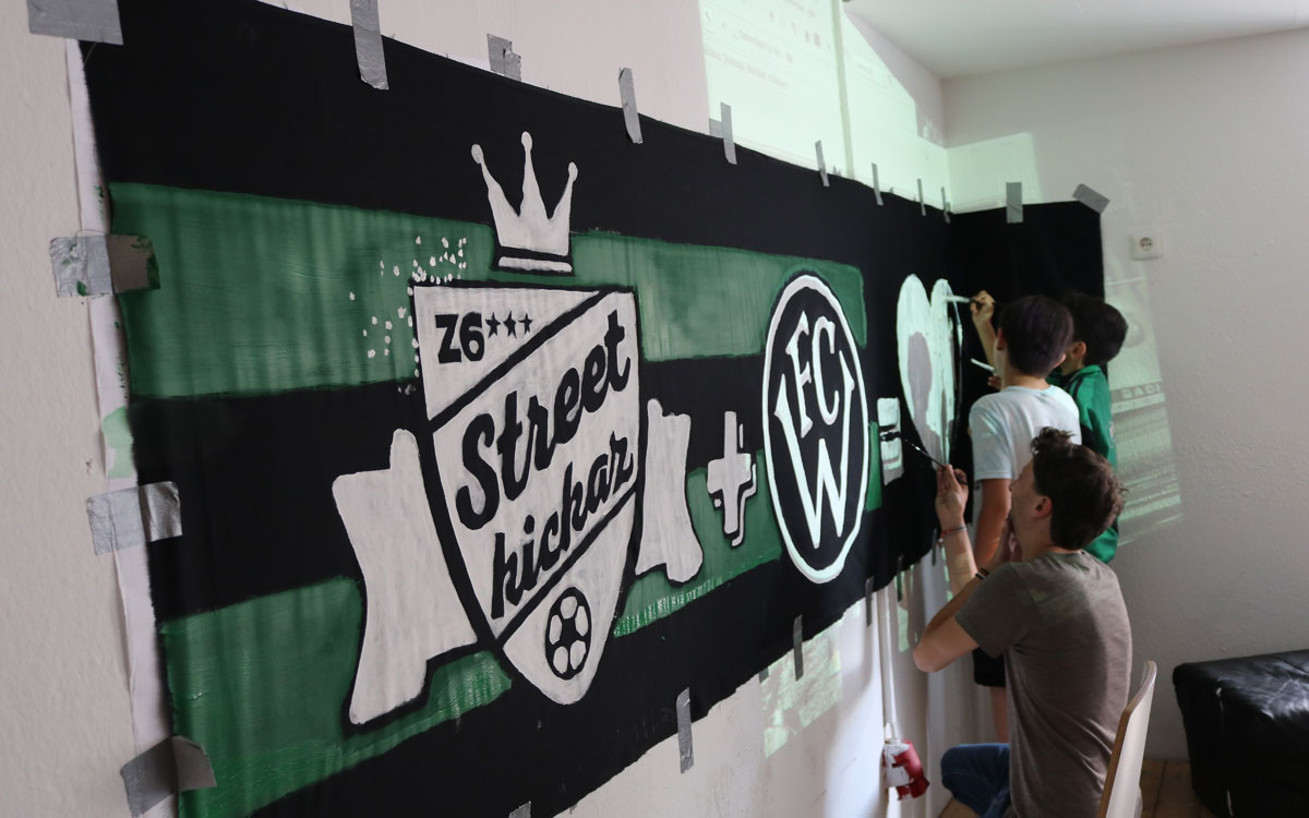 Z6-Streetkickaz – Turnier, Malworkshop, Stadionbesuch