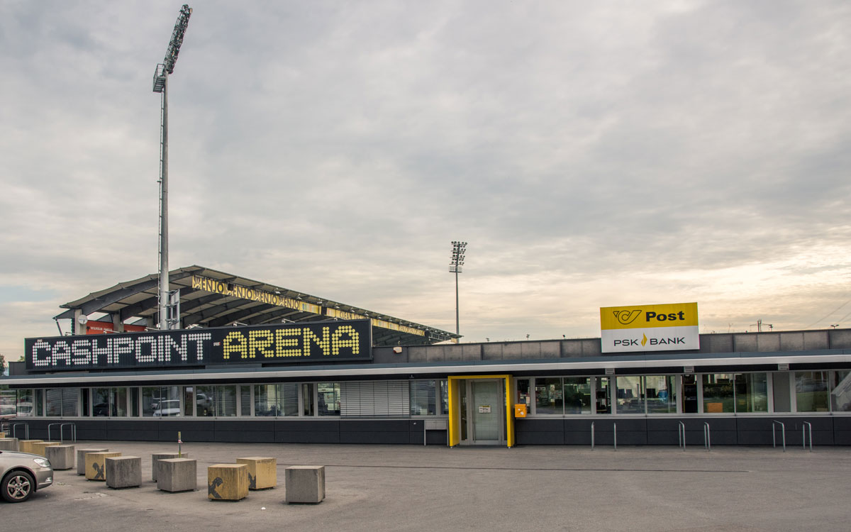 Stadien der Gegner: Cashpoint Arena