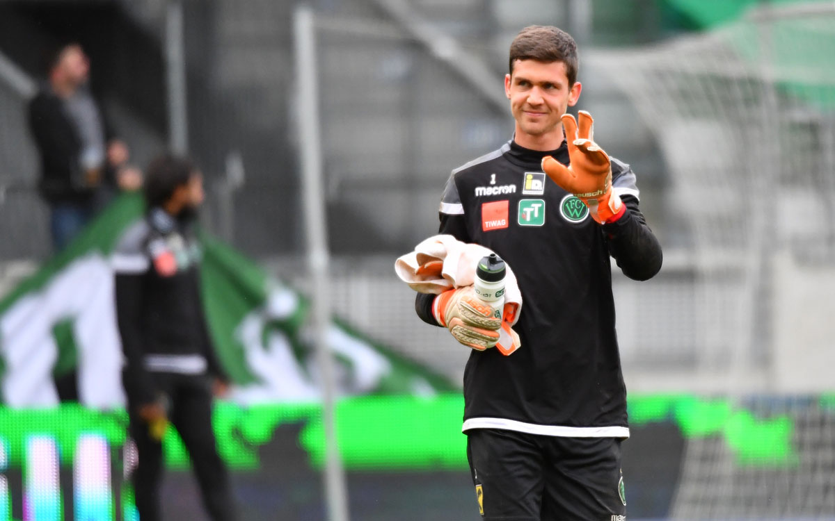 L. Wedl: „Wir haben drei Torhüter, die bei jedem anderen Verein in der Liga die Nummer 1 wären!“