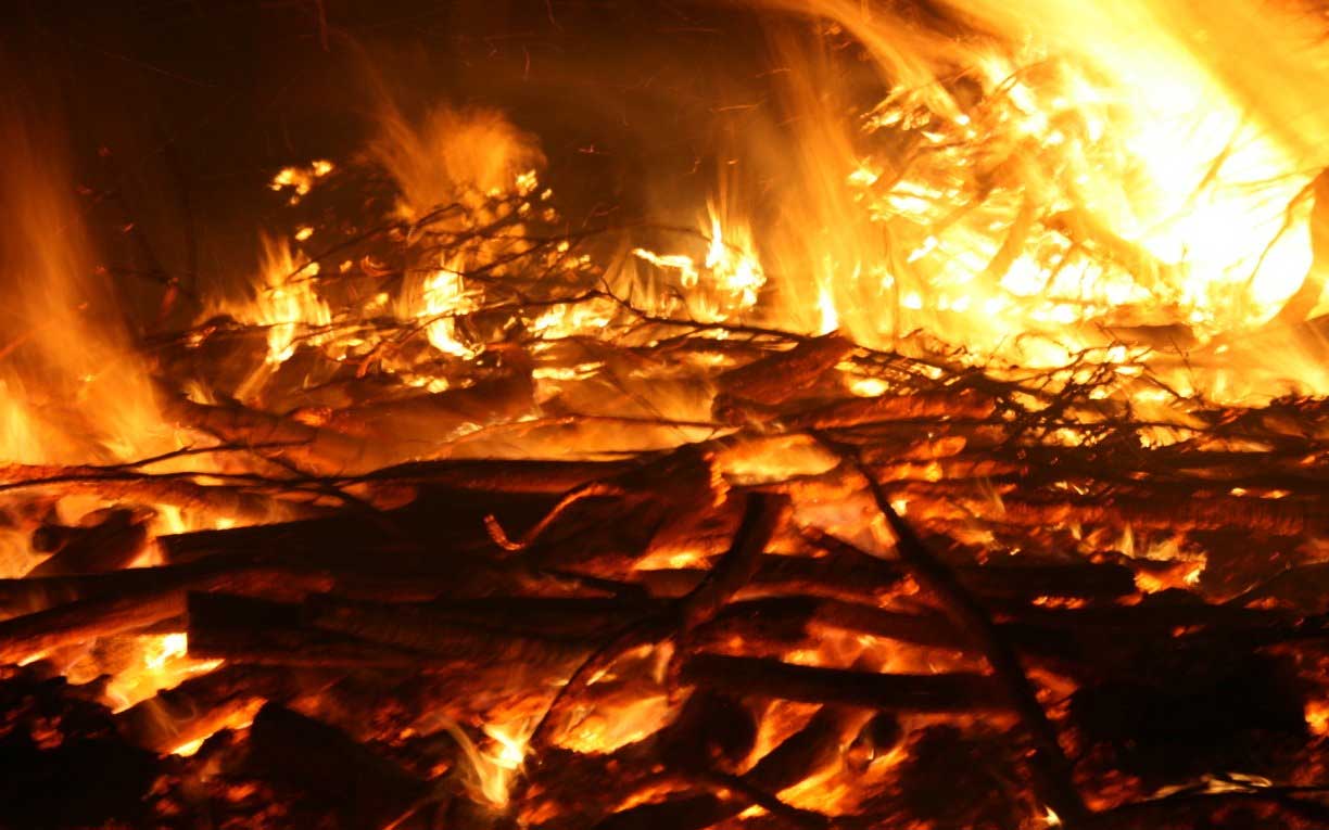 From Höll to Hell