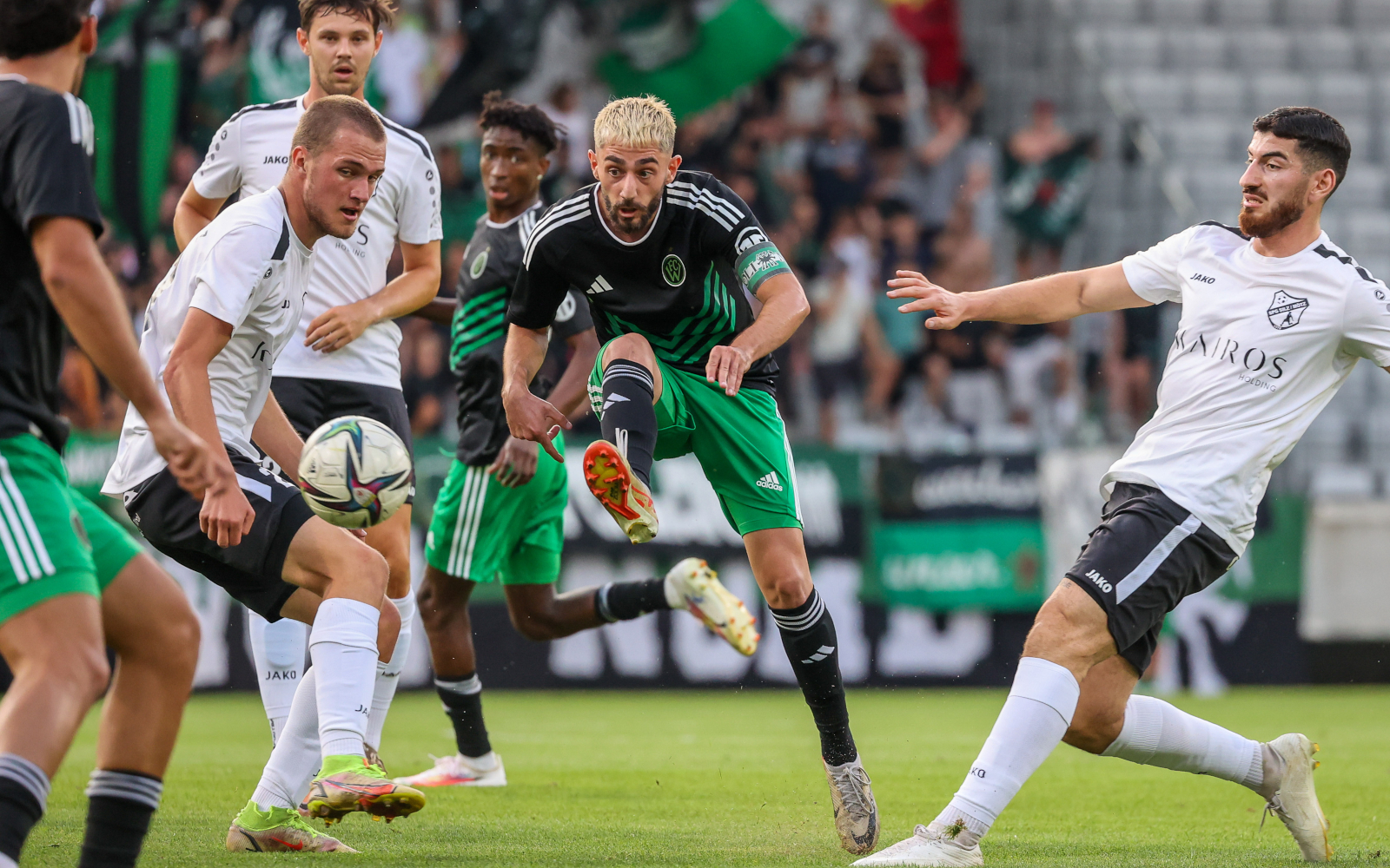 R. Tekir: „Man sieht, dass die Liga nicht so einfach ist!“
