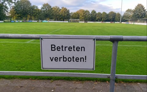 Platzverweis